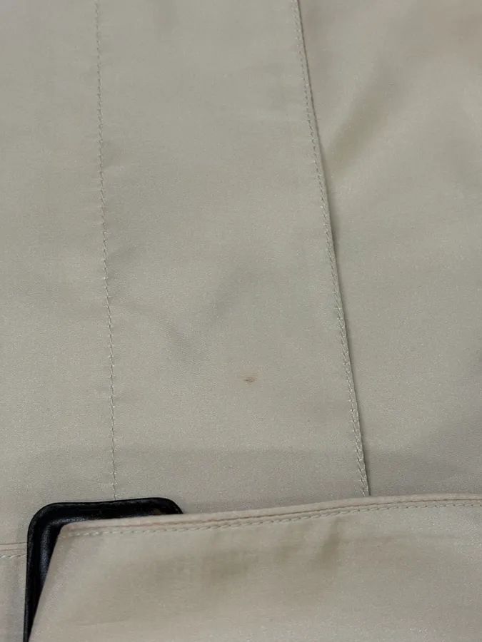 2000s Prada Beige Belted Trench Jacket - Image 7