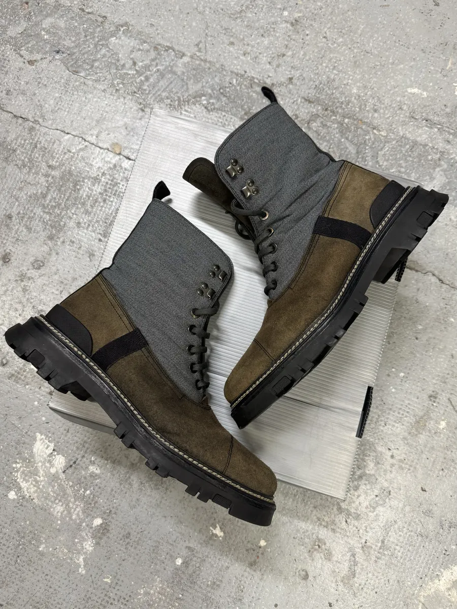 2000s Prada Beige & Grey Mountain Boots - Image 3