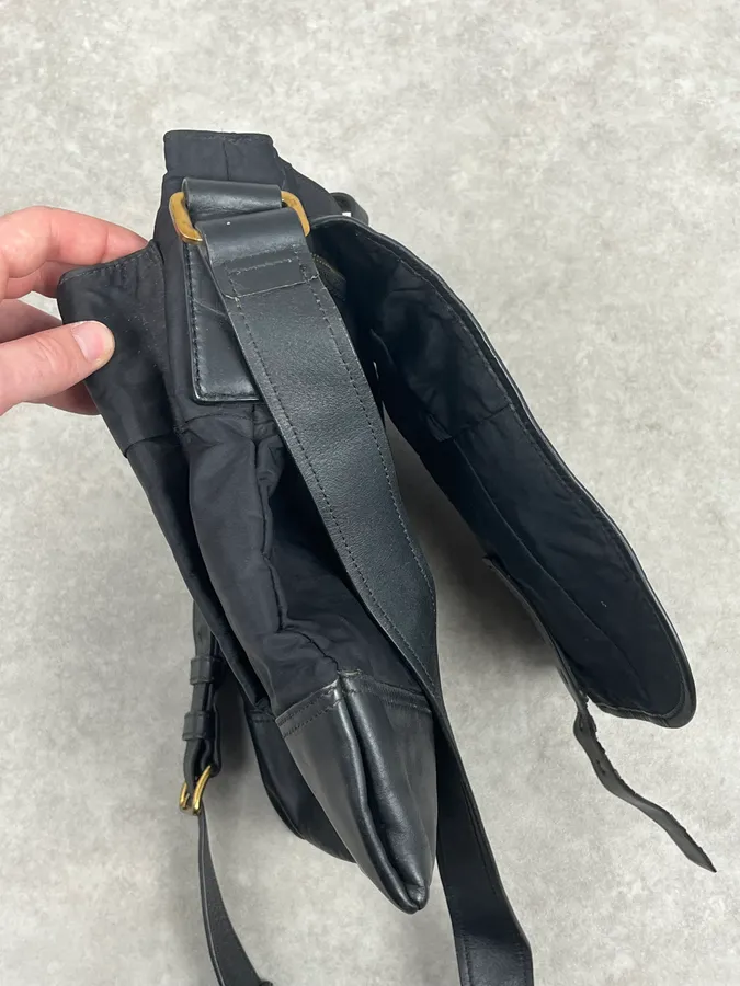 2000s Prada Black Hybrid Nylon Leather Shoulder Bag - Image 8