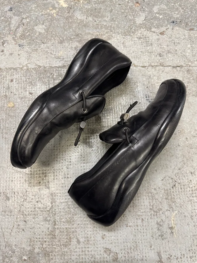 2000s Prada Black Leather Boat Loafers - Image 4