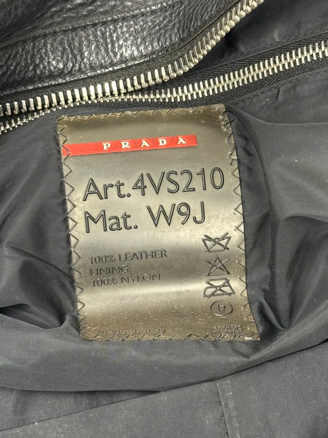 2000s Prada Black Leather Handle Bag - Image 10
