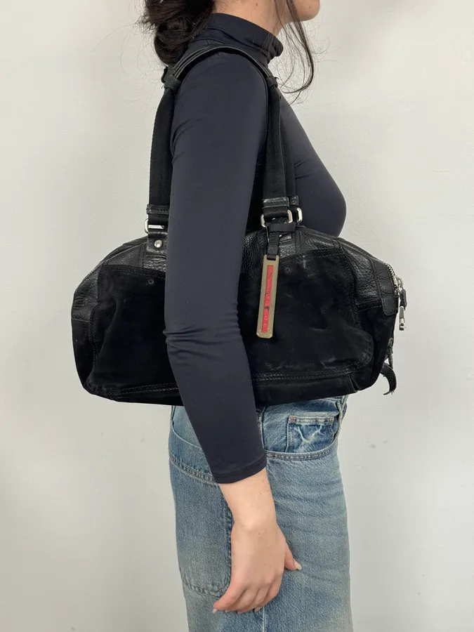 2000s Prada Black Leather Handle Bag - Image 3