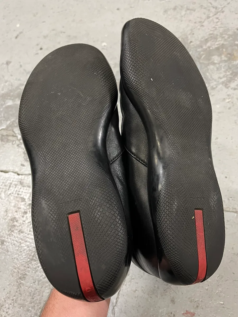 2000s Prada Black Leather Loafers - Image 7
