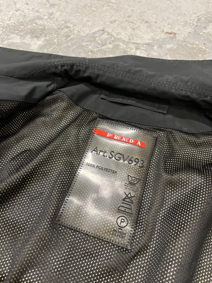 2000s Prada Black Light Tactical Nylon Jacket - Image 11