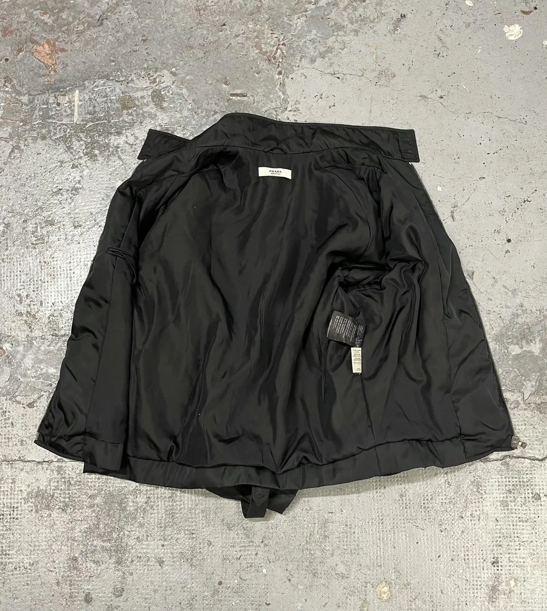 2000s Prada Black Minimalist Biker Nylon Jacket - Image 7