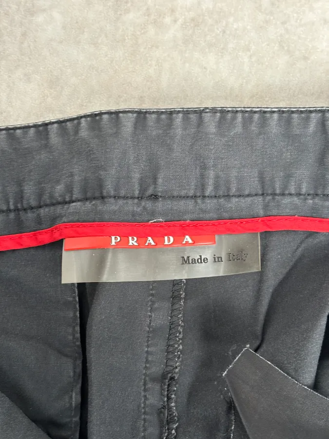 2000s Prada Black Nylon Cargo Pants with Zip-Off Leg Openings - Image 10