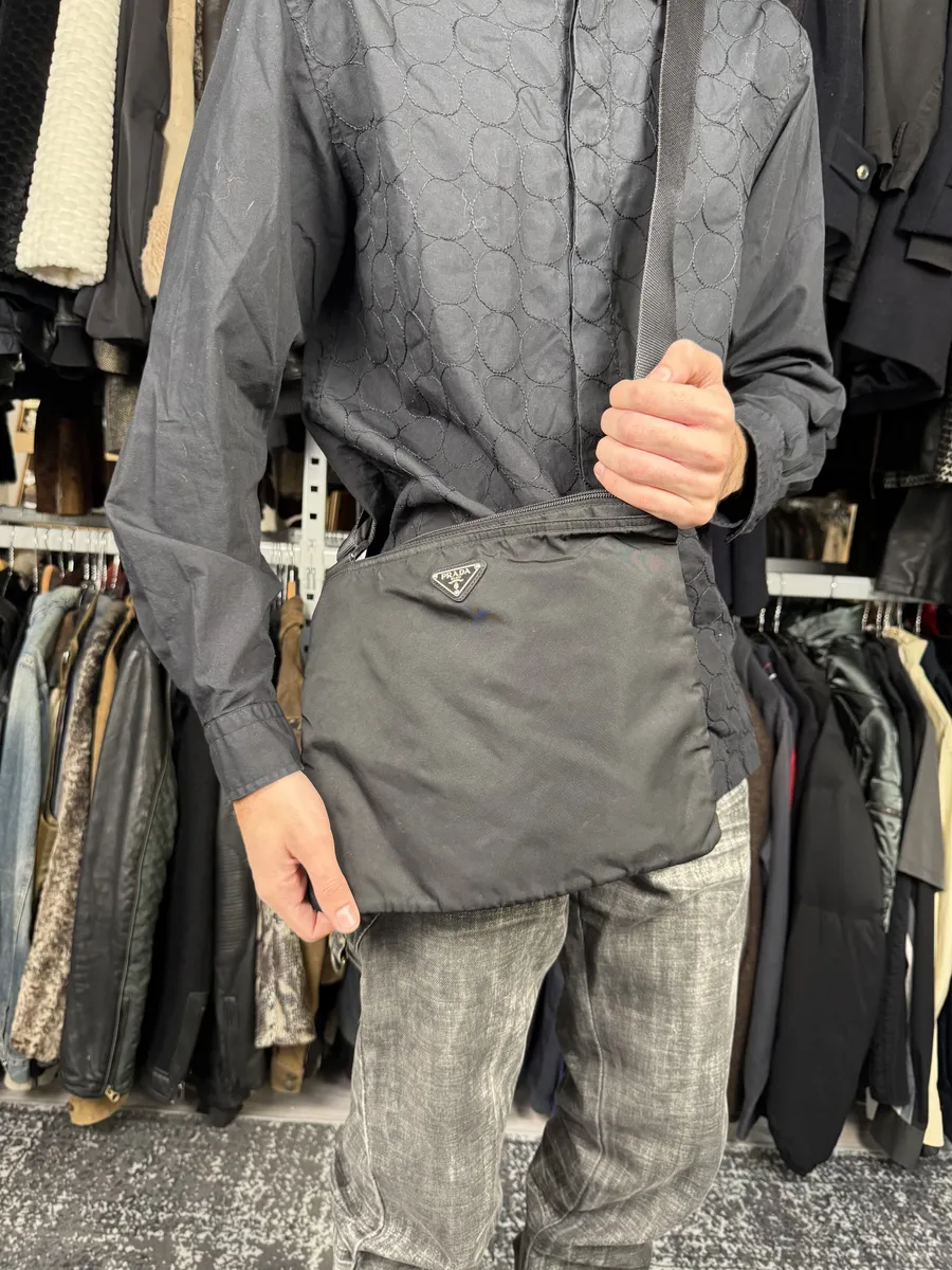 2000s Prada Black Nylon Shoulder Bag - Image 2