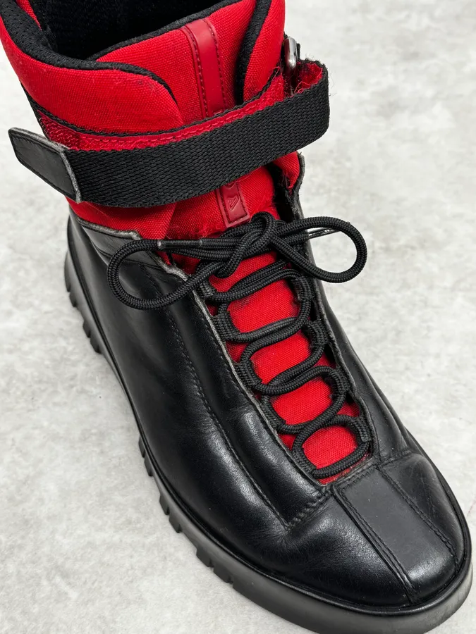 2000s Prada Black & Red Leather High Boots - Image 4