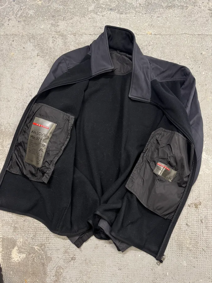 2000s Prada Black Wool Fleece Jacket - Image 10