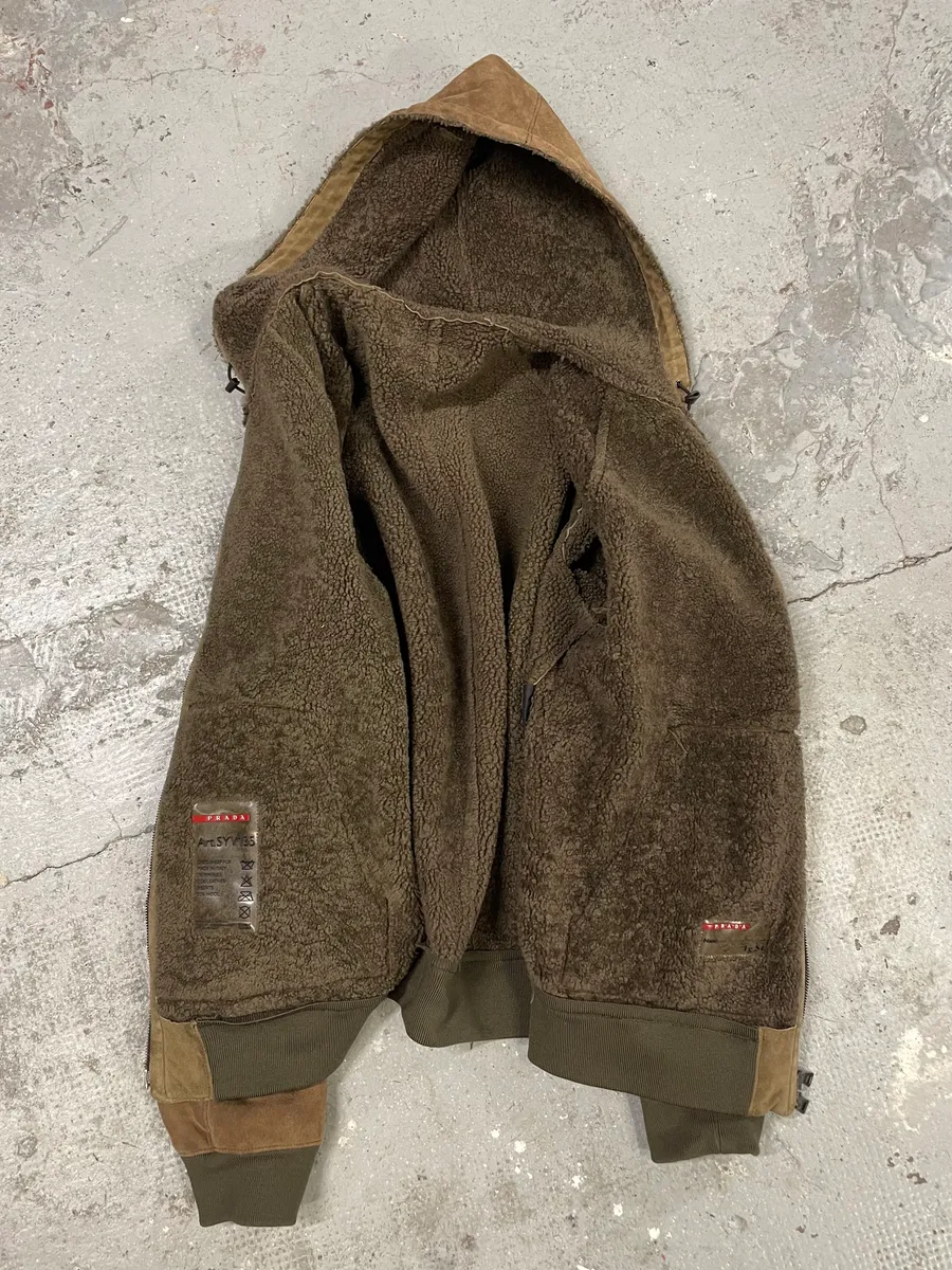 2000s Prada Brown Shearling Leather Hooded Jacket - Image 7