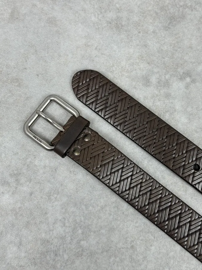 2000s Prada Brown Wover Leather Minimalist Belt - Image 3
