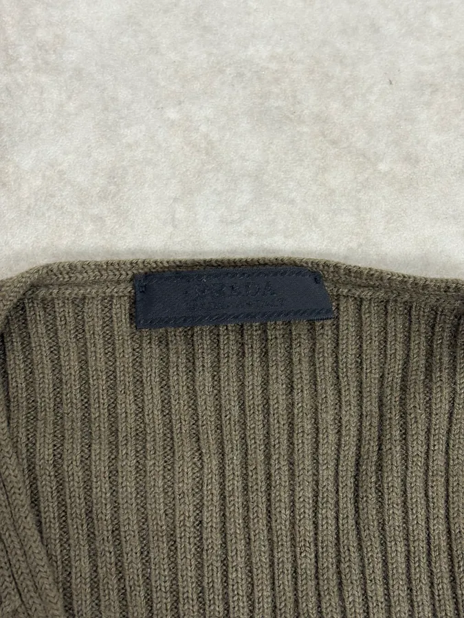 2000s Prada Classic Khaki Wool Cardigan - Image 9