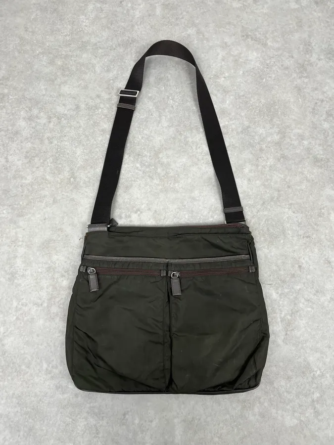 2000s Prada Dark Khaki Nylon Shoulder Bag - Image 3