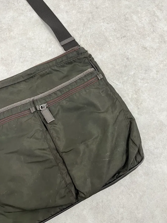 2000s Prada Dark Khaki Nylon Shoulder Bag - Image 5