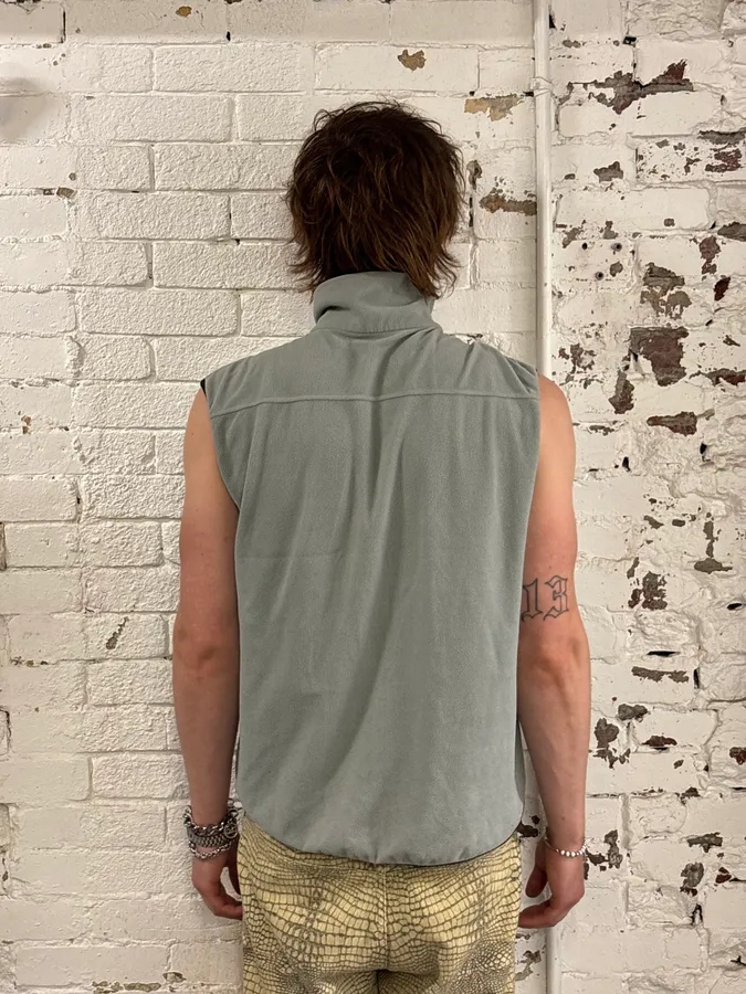 2000s Prada Grey Fleece Linea Rossa Vest - Image 3
