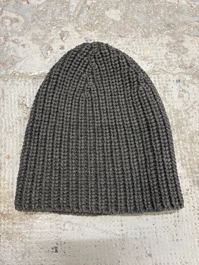 2000s Prada Grey Wool Beanie Hat - Image 5