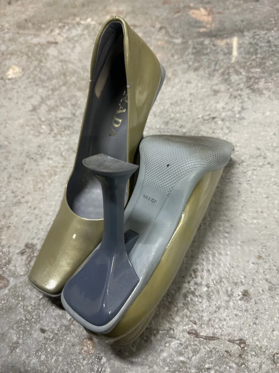 2000s Prada Khaki Heels Shoes - Image 4