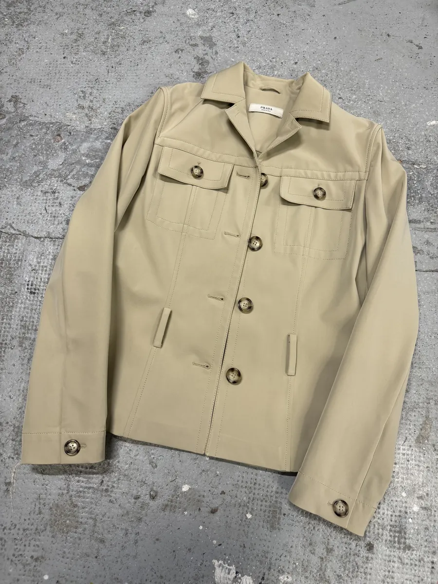 2000s Prada Light Beige Buttoned Classy Jacket - Image 7