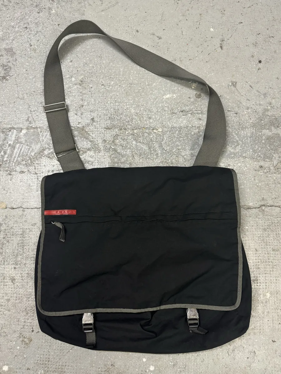 2000s Prada Linea Rossa Black Messenger Shoulder Bag