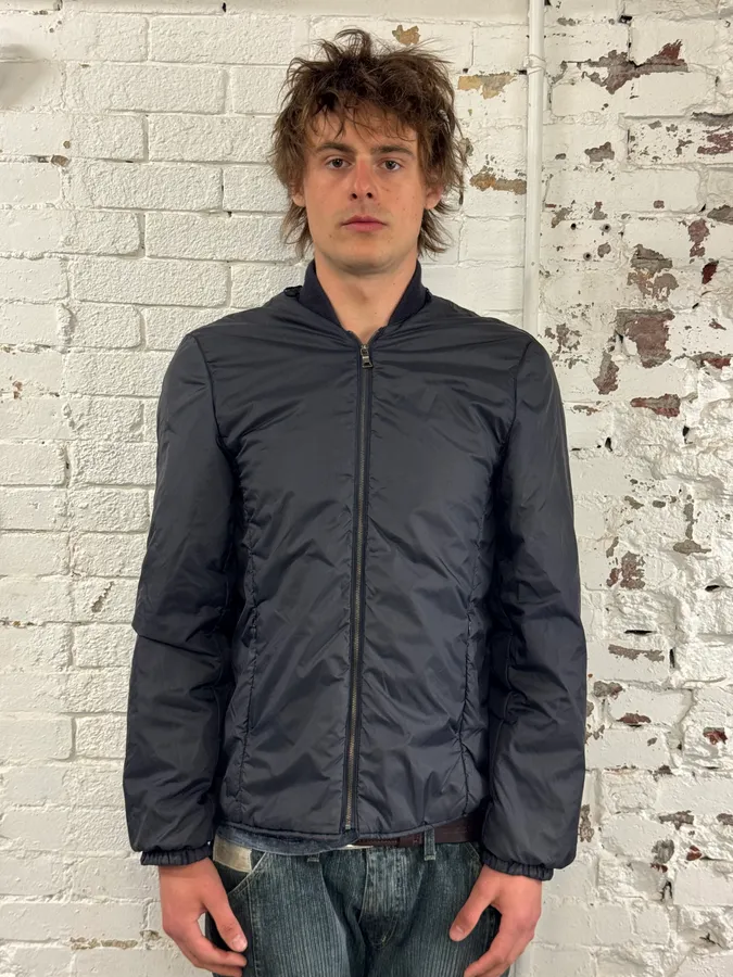 2000s Prada Linea Rossa Navy Nylon Logo Windbreaker Jacket - Image 2