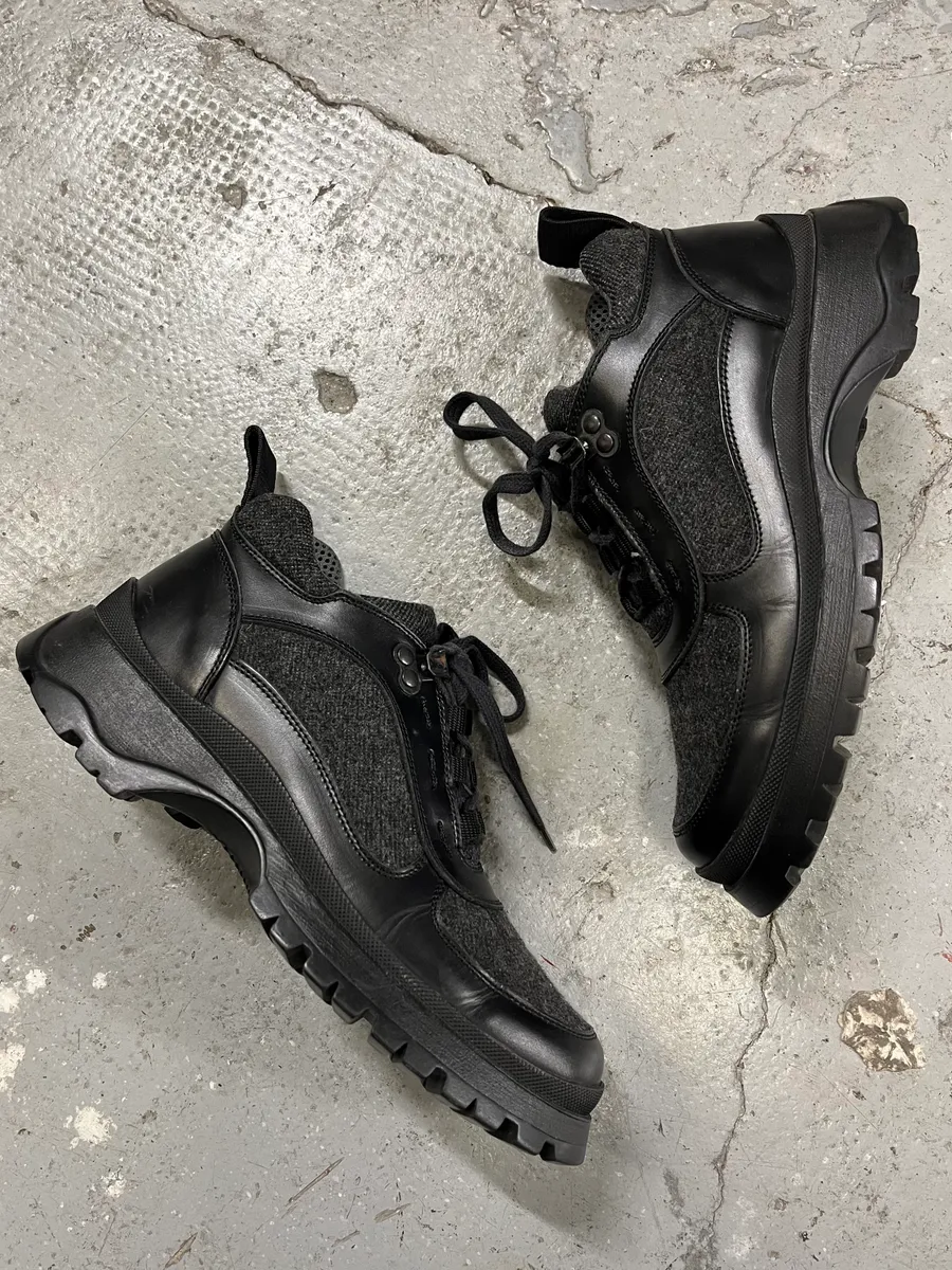 2000s Prada Low Grey Tweed Black Leather Vibram Boots - Image 2