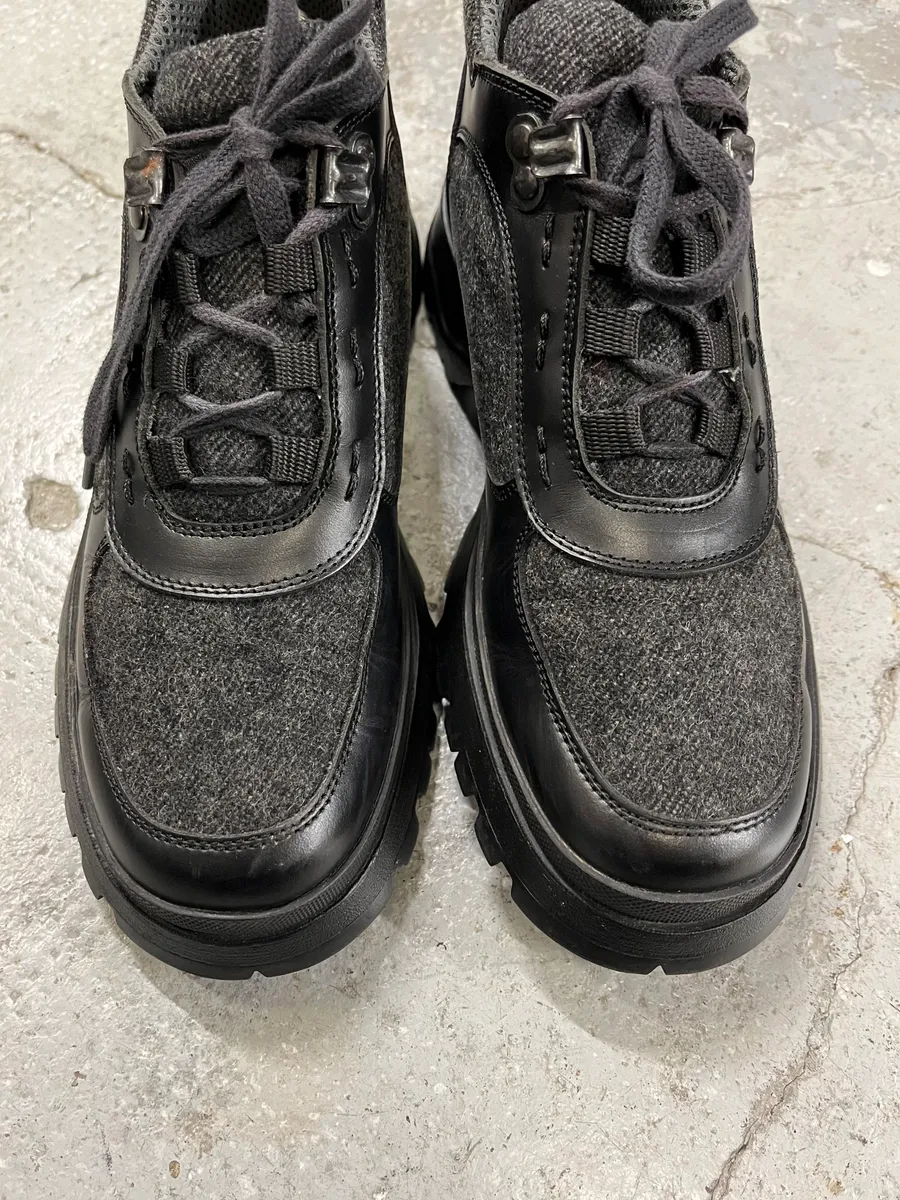 2000s Prada Low Grey Tweed Black Leather Vibram Boots - Image 5