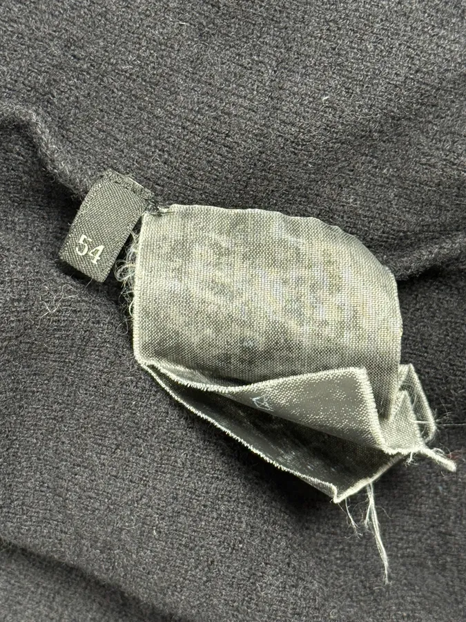 2000s Prada Navy & Grey Cashmere Zip-Up Sweater - Image 10