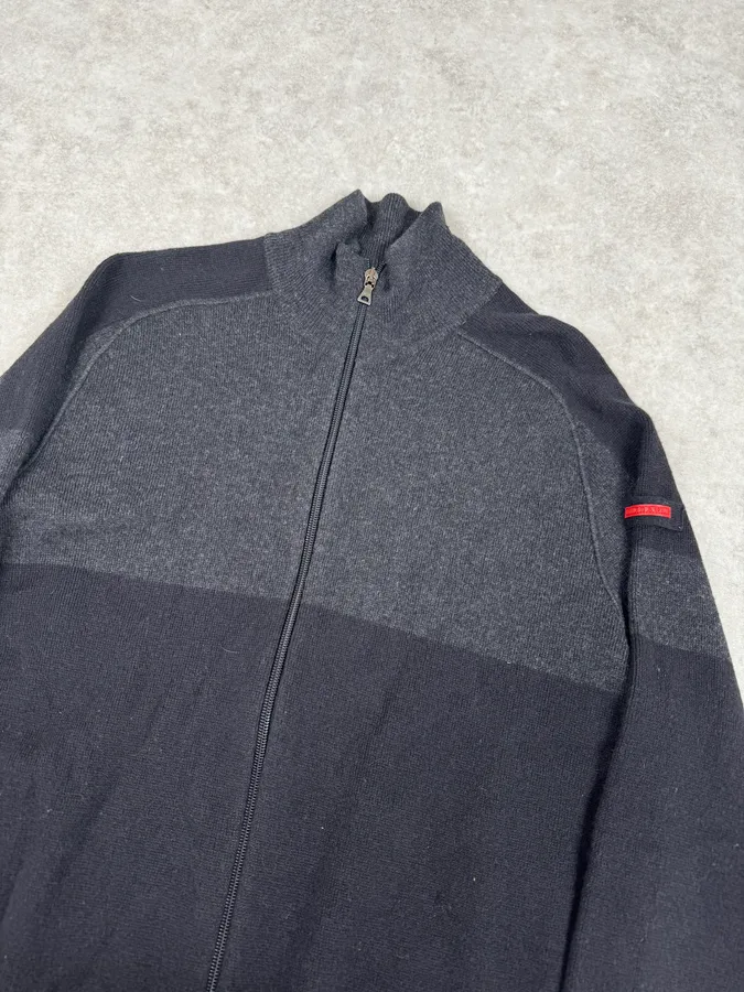 2000s Prada Navy & Grey Cashmere Zip-Up Sweater - Image 5