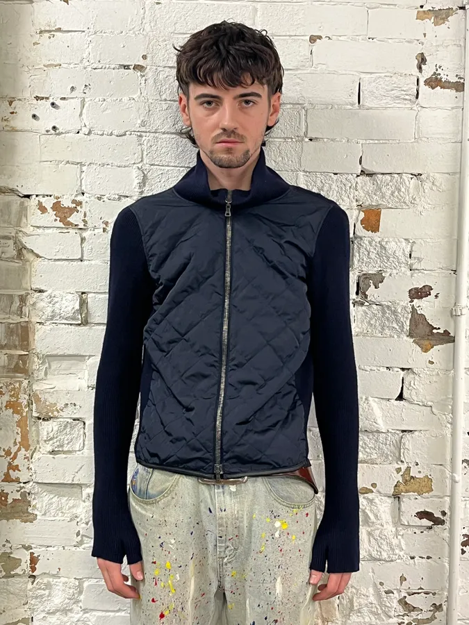 2000s Prada Navy Wool Quilted Front Zip-up Jacket - Image 2
