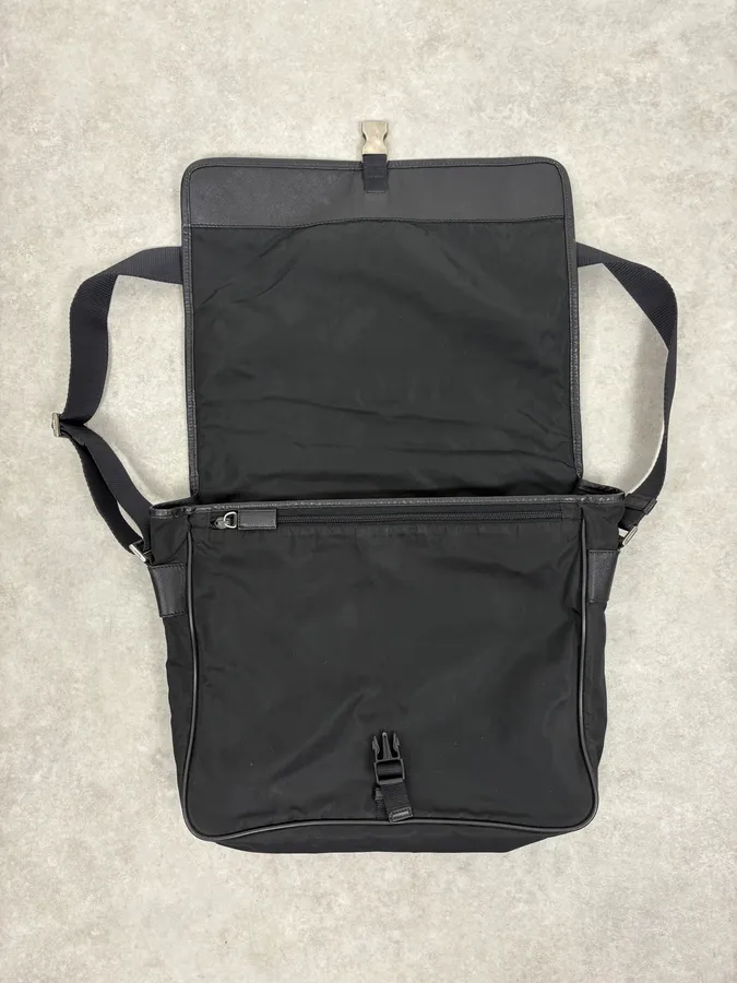 2000s Prada Nylon Shoulder Bag - Image 7
