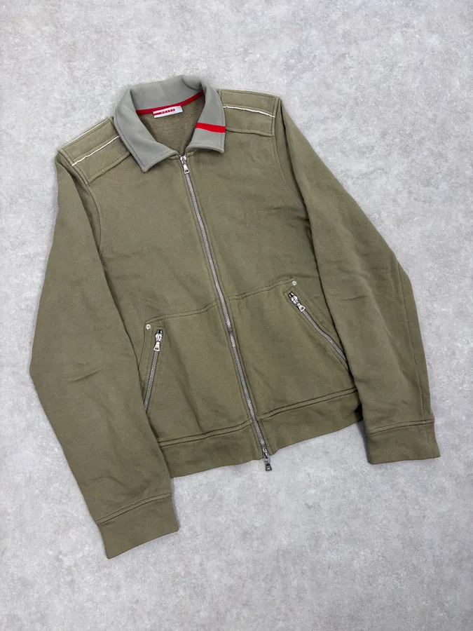2000s Prada Olive Green Cozy Zip-Up Jacket - Image 4