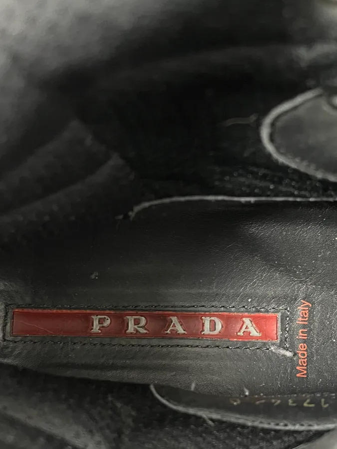 2000s Prada Pony Hair Leather Black High Shoes - Image 11