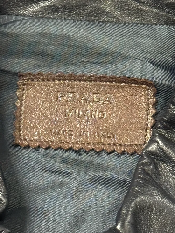 2000s Prada Pure Dark Navy Leather Jacket - Image 7