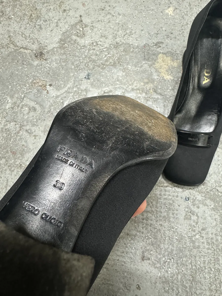 2000s Prada Suede Black Pumps Heels - Image 7