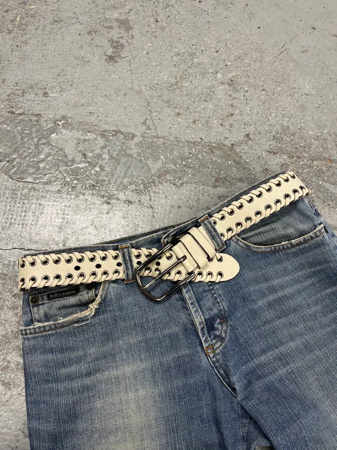 2000s Prada White Laced Eyled Leather Belt - Image 3