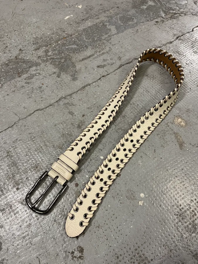 2000s Prada White Laced Eyled Leather Belt - Image 4