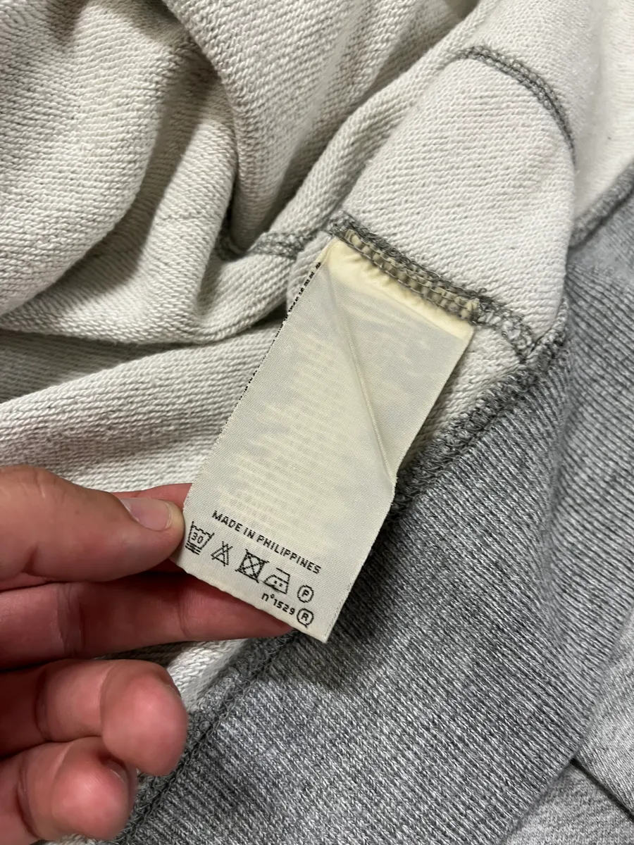 2000s Ralph Lauren Grey American Flag Eroded Sweater - Image 9