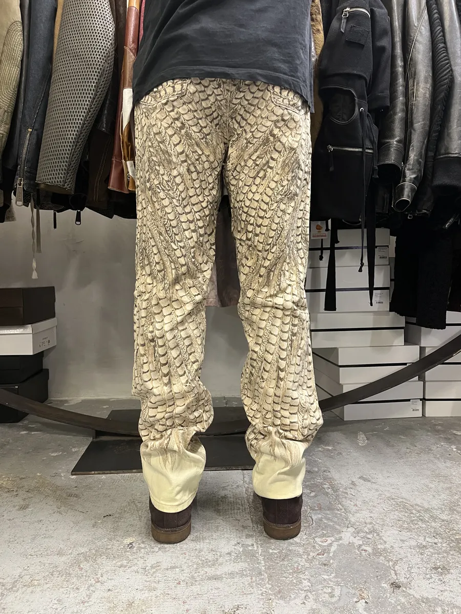 2000s Robero Cavalli Beige Feathers Pants - Image 4