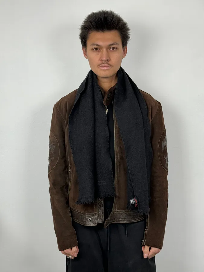 2000s Roberto Cavalli Abstract Lines Black Wool Scarf - Image 2