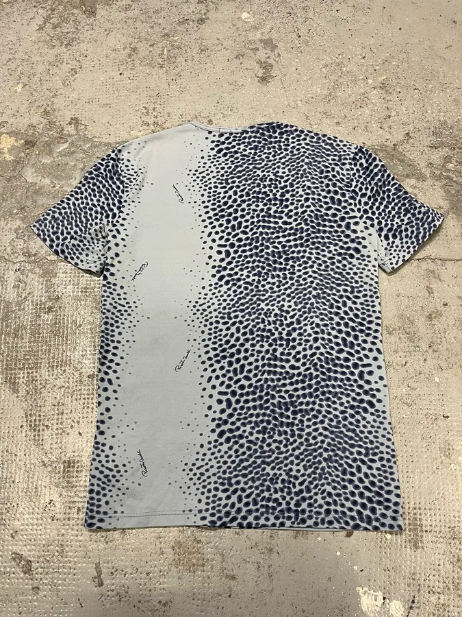 2000s Roberto Cavalli Animal Print Blue T-Shirt - Image 6