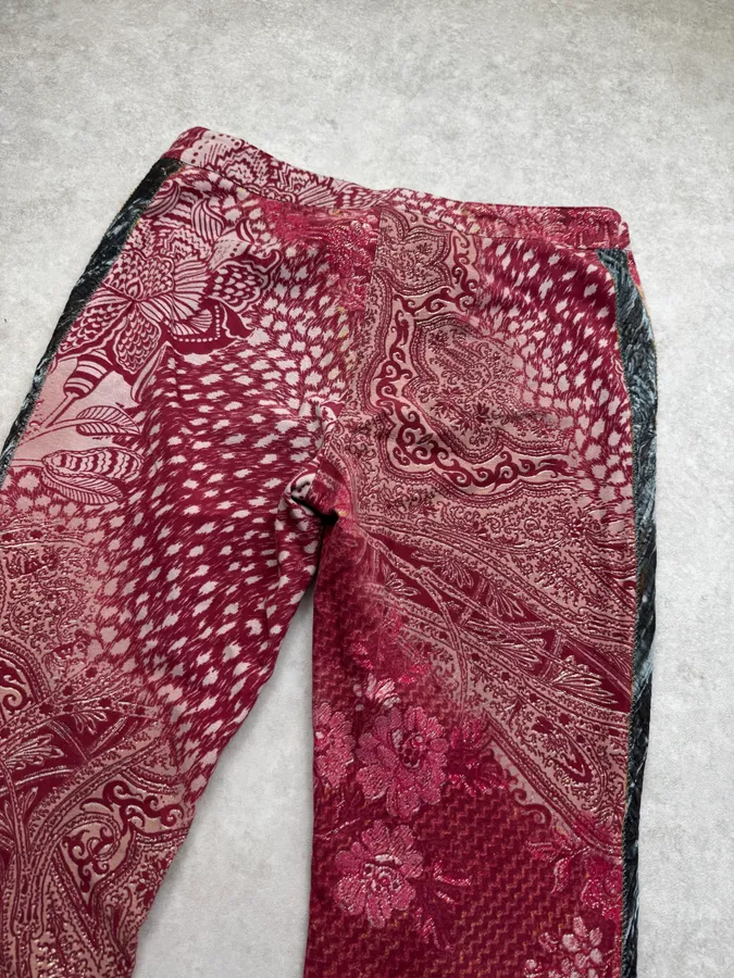 2000s Roberto Cavalli Beige & Red Paisley Floral Soft Pants - Image 7