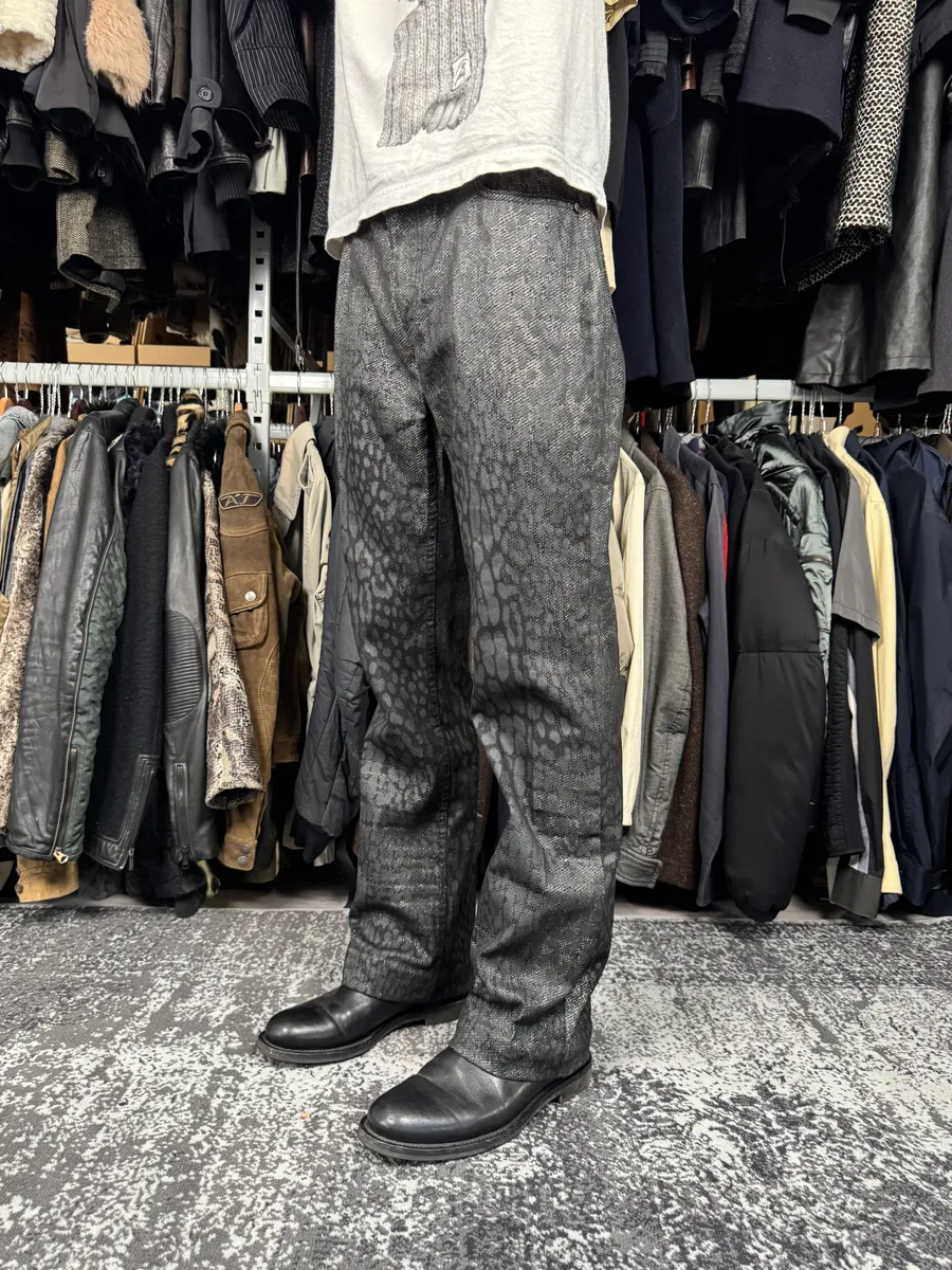 2000s Roberto Cavalli Black Leopard Pants - Image 2