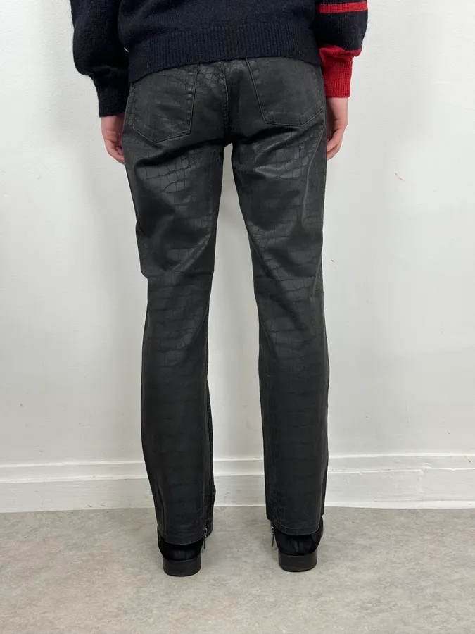 2000s Roberto Cavalli Black Waxed Crocodile Effect Pants - Image 4