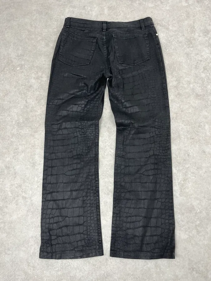 2000s Roberto Cavalli Black Waxed Crocodile Effect Pants - Image 7