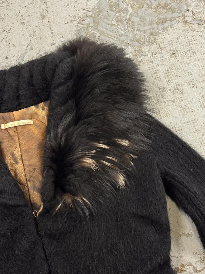 2000s Roberto Cavalli Black Wool Quilted Fox Fur Collar Cardigan - Image 11