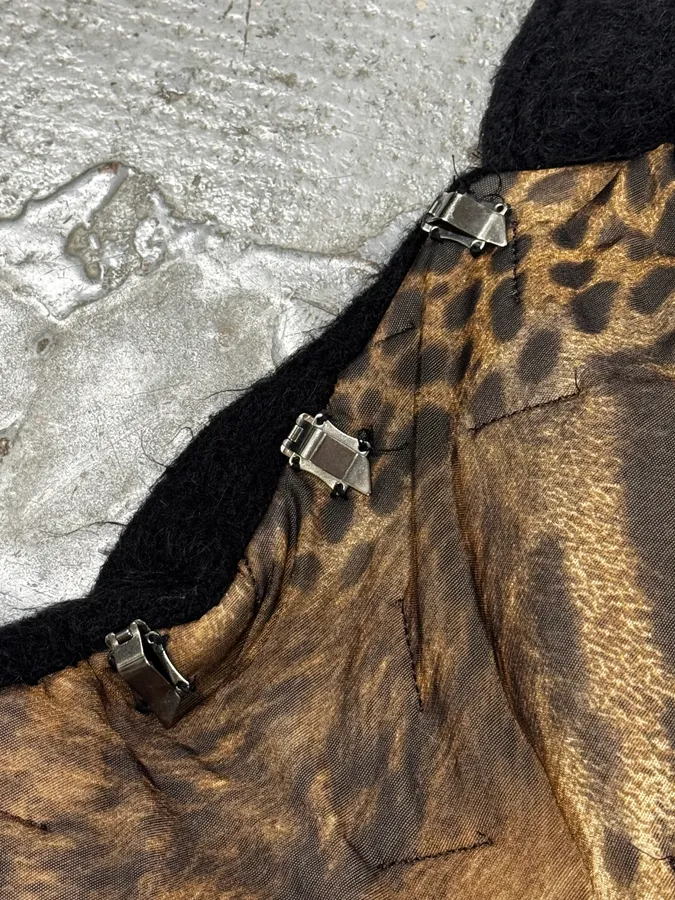 2000s Roberto Cavalli Black Wool Quilted Fox Fur Collar Cardigan - Image 16