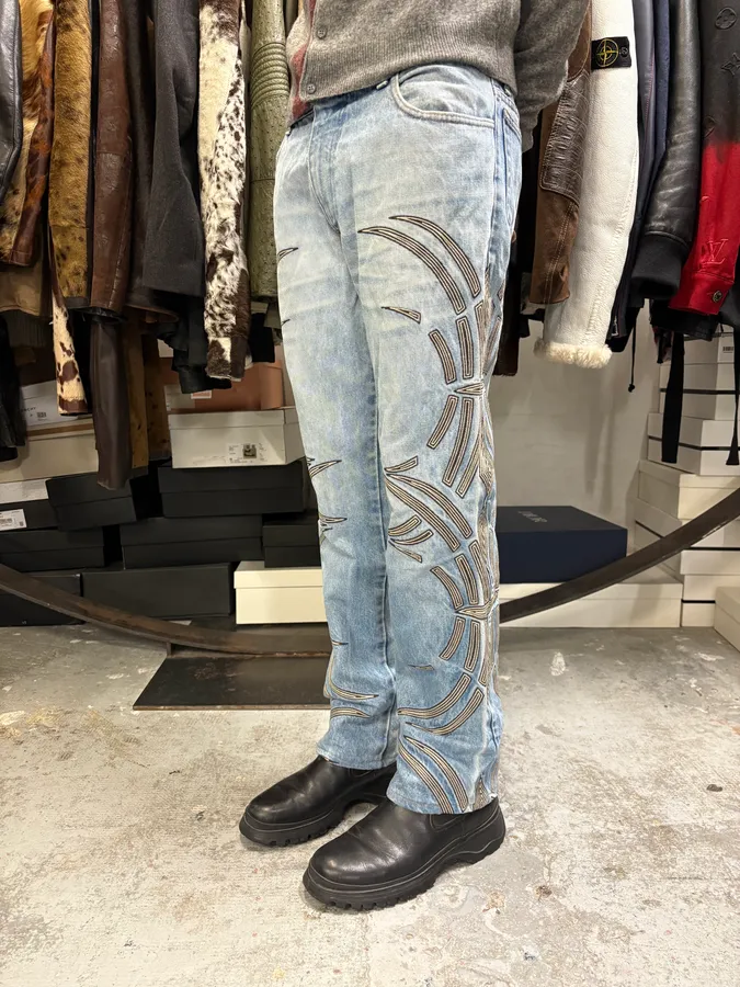 2000s Roberto Cavalli Blue Tribal Art Denim Jeans - Image 2