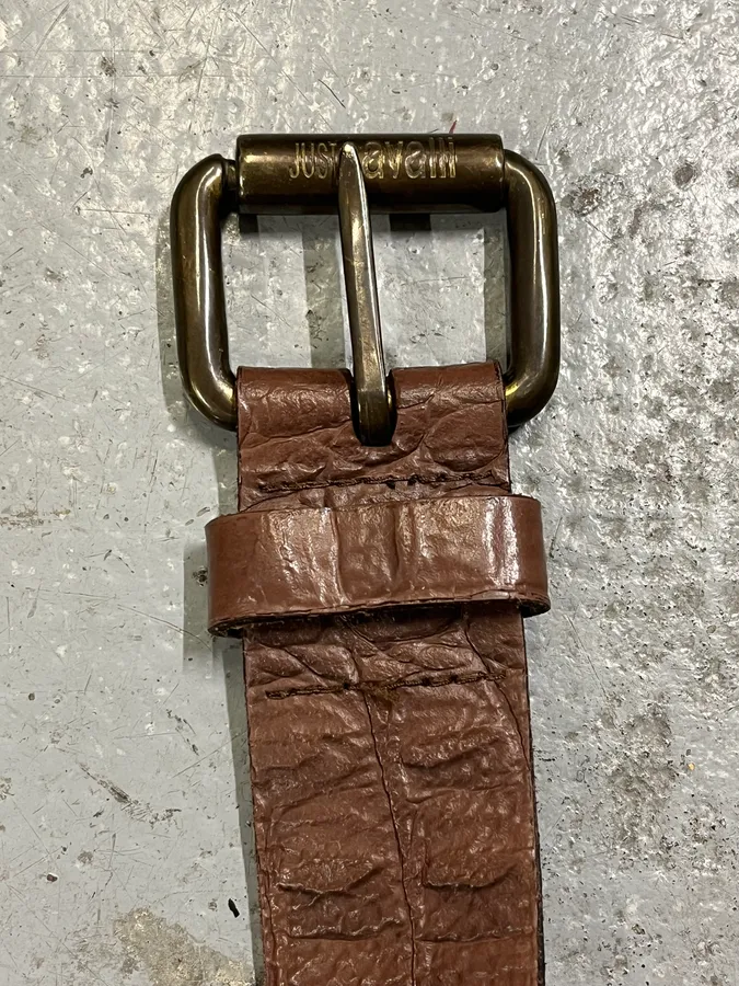 2000s Roberto Cavalli Brown Crocodile Effect Embossed Leather Belt - Image 5