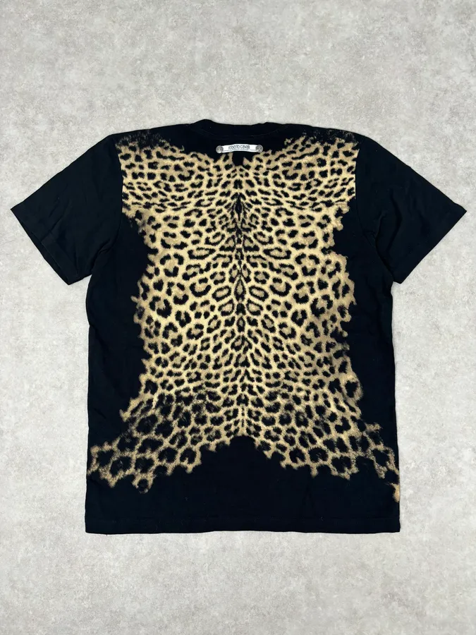 2000s Roberto Cavalli Leopard Hunt Black T-Shirt - Image 5