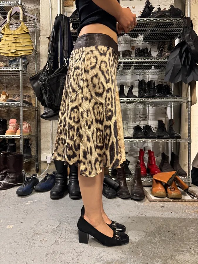 2000s Roberto Cavalli Leopard Raw Skirt - Image 2